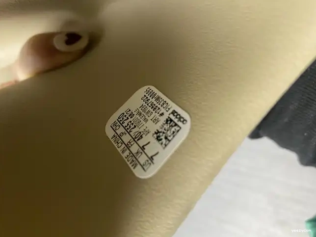 Pure Yeezy Slide Adidas GW1934 0630